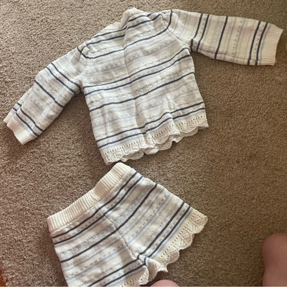 Striped Knit Sweater and Shorts Set Nicole miller size 24months - Picture 1 of 4